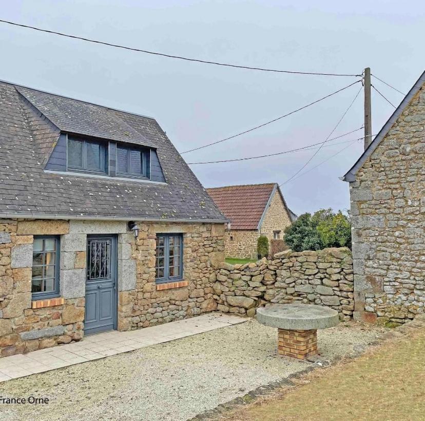 Le P'Tit Suisse Normand Villa Putanges Esterno foto